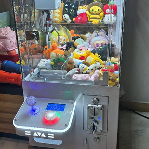 새제품급 인형뽑기 기계 판매합니다 이미지