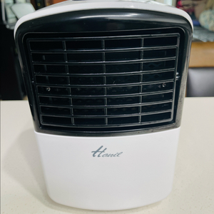(거의새상품)한일 미니 전기온풍기(HEF-605) 이미지