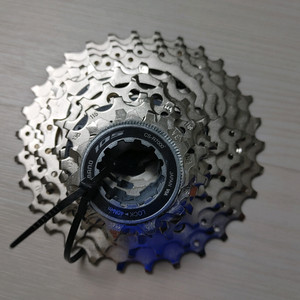 신품급)시마노 r7000 로드자전거 11-30t 스프라켓 팝니다.택포4.8만 이미지