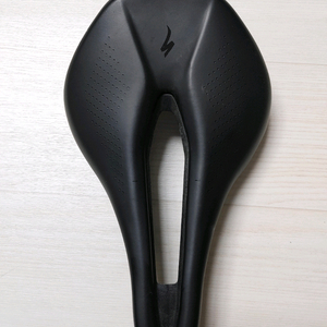 컨디션상) 스페셜라이즈드 파워 콤프 안장 143 미리 검정레일 팝니다.(택포8만) 이미지