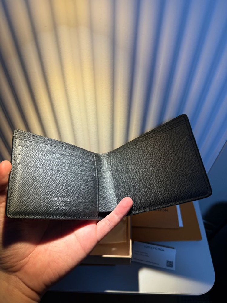 (1회착용) 26ss 루이비통 이클립스 멀티플 반지갑 이미지