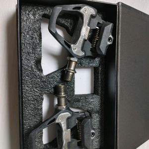 A급) 락브로스 로드 자전거 클릿페달 팝니다. LP-R21 (시마노클릿호환됨) (택포3만) 이미지