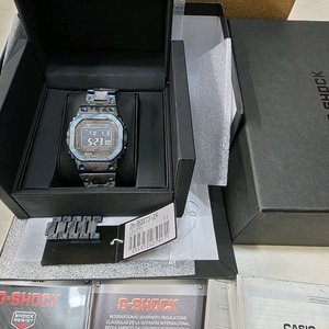 미착용 새제품!! 지샥 GMW-B5000TCF 티탄 블루카모판매합니다 이미지