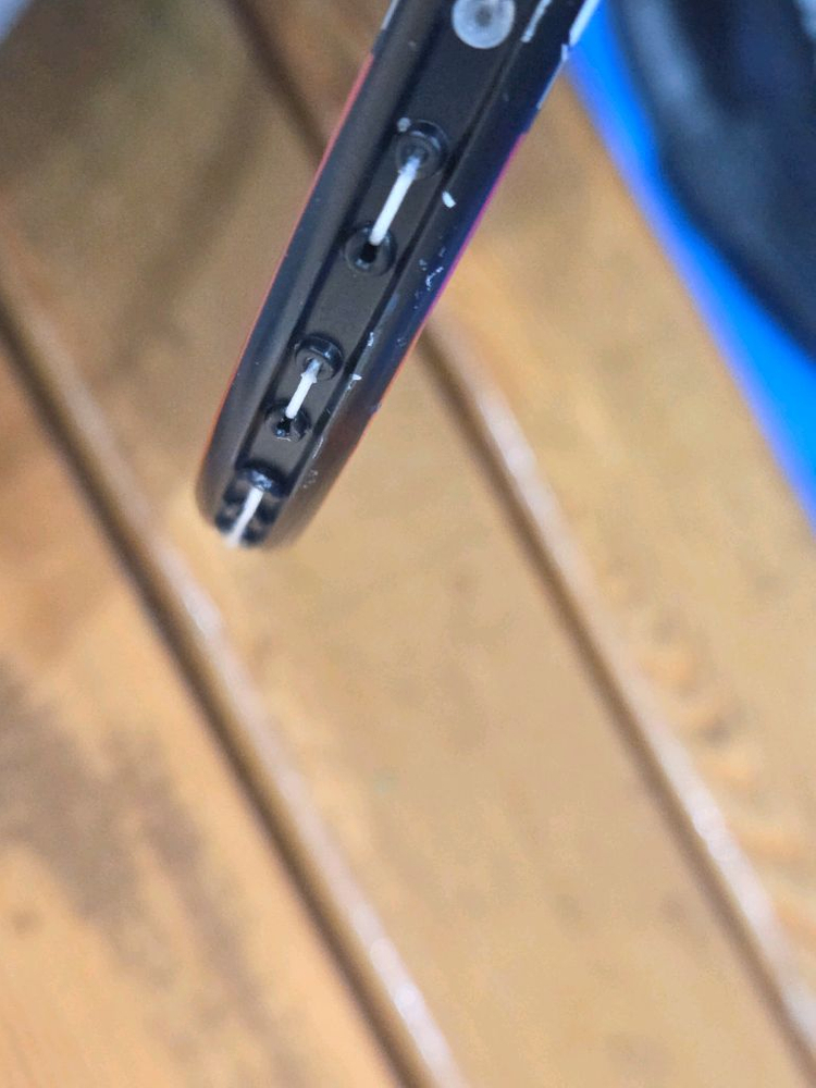 레드썬 쉐이프 01 검정색 배드민턴 라켓 이미지