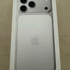 아이폰17 프로 256 자급제 미개봉 새제품 판매합니다 이미지