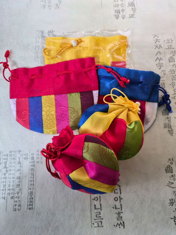 조각보 복주머니 2천.색동 복주머니 1천 이미지
