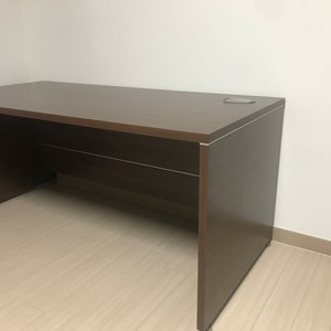 한샘 책상 이미지