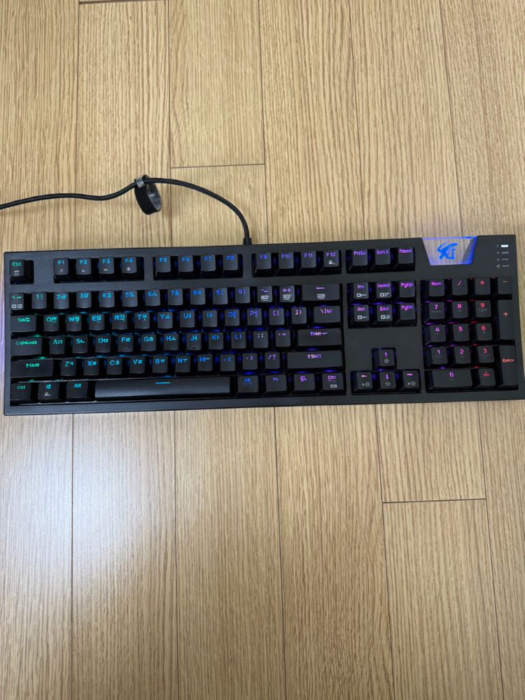 (택포)해커 K660 ARC RGB 게이밍 키보드 이미지