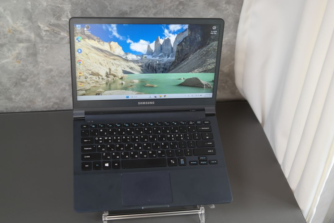 삼성 i5 4세대 가성비 13.3인치 경량노트북 이미지