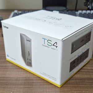 칼디짓 CalDigit TS4 썬더볼트독 이미지