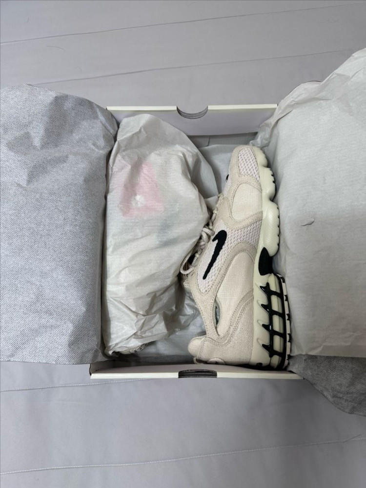 [새상품]정품 나이키X스투시 에어줌 스피리돈 275사이즈 이미지