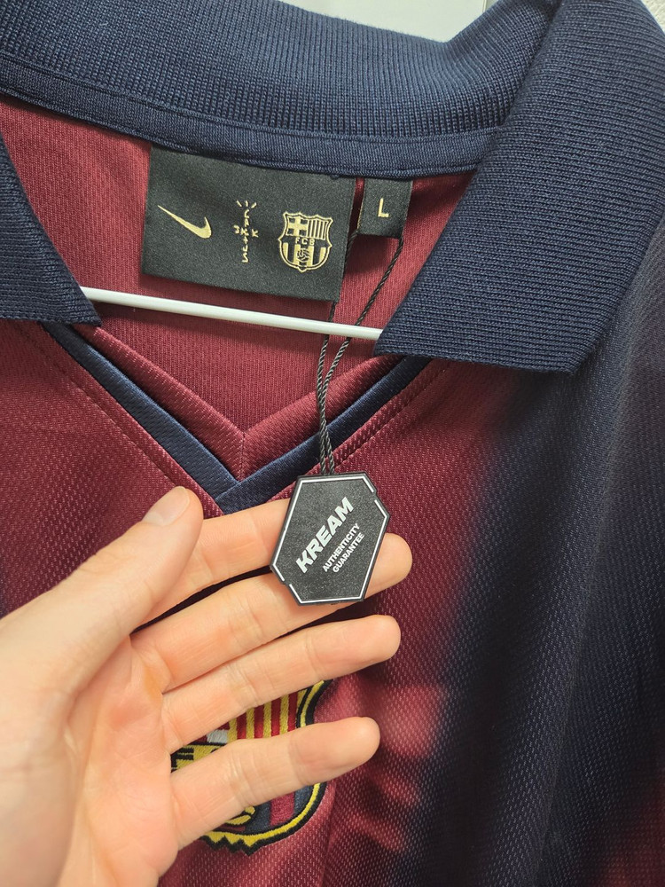 바르셀로나 트래비스 스캇 스켈레톤 저지 L 이미지