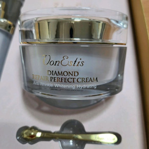 다이아몬드 리페어 퍼펙트 크림 이미지