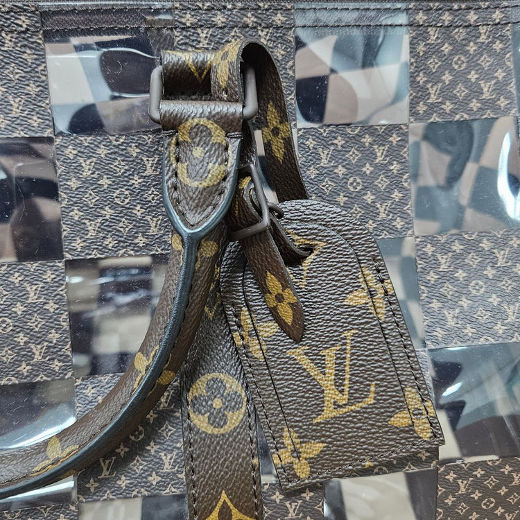 [미사용/새상품] 루이비통 모노그램 체스 키폴 55 이미지