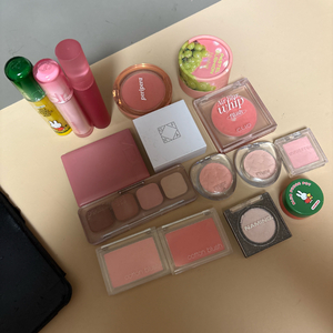 화장품 판매합니다! 이미지