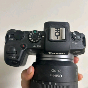 캐논 EOS RP + RF 24-105mm F4 L + RF 50mm F1.8 이미지