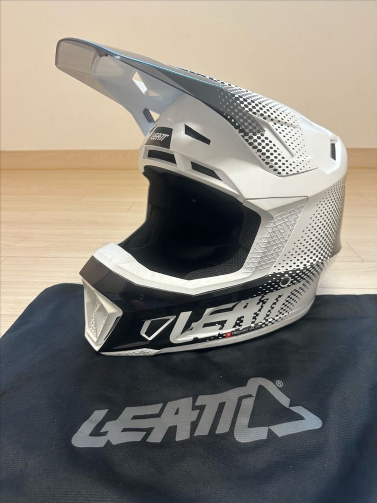 MTB 헬멧 리에뜨 MX 헬멧 BMX Leatt 이미지