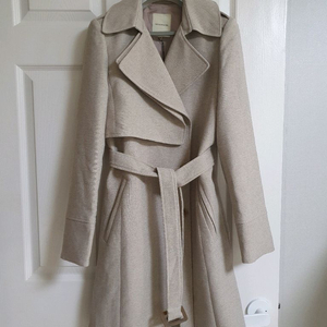 (택있는 새상품)DEVERNOIS 봄, 가을 코트 66사이즈 이미지