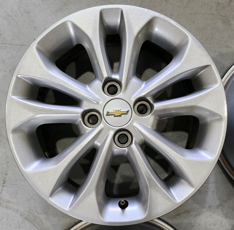 쉐보레 스파크 15인치 휠, 스파크 순정 15인치 휠 이미지