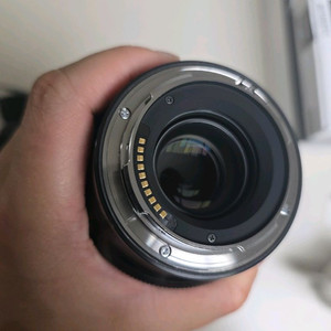 시그마 28-45 f1.8렌즈입니다. 각종 필터 포함 l마운트 이미지