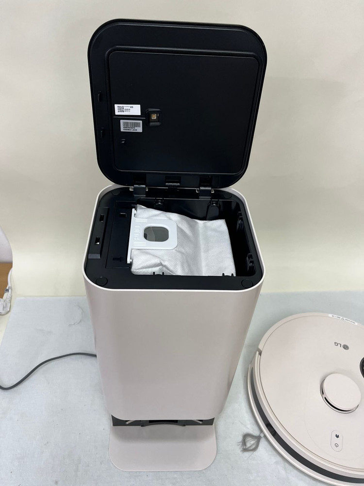 [로봇청소기] LG 코드제로 R5 로봇청소기 R585WKA1 이미지