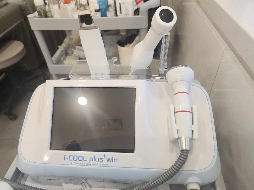 피부미용기기 복합기(아이쿨플러스윈) 이미지