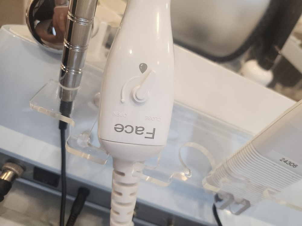 피부미용기기 복합기(아이쿨플러스윈) 이미지