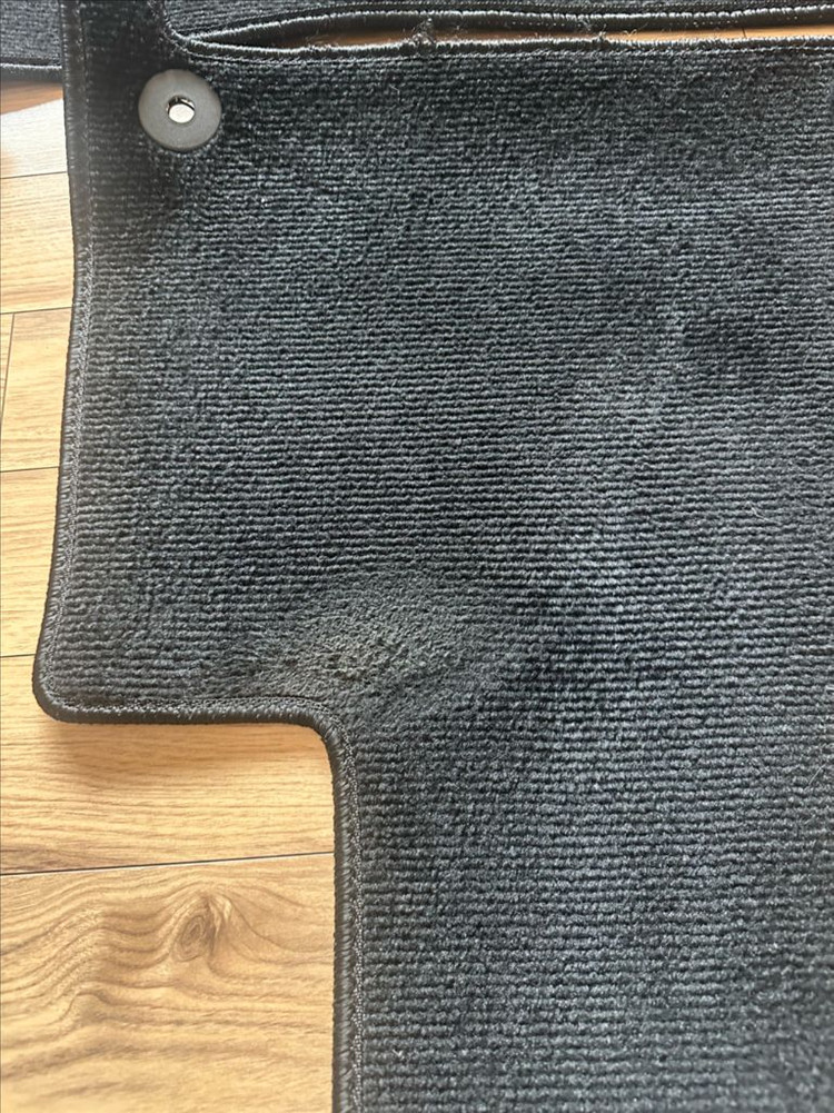 싼타페MX5 하이브리드 6인승 차량용품 판매(러기지 스크린, 러기지 매트, 2열 수납함, 킥매트 등등) 이미지