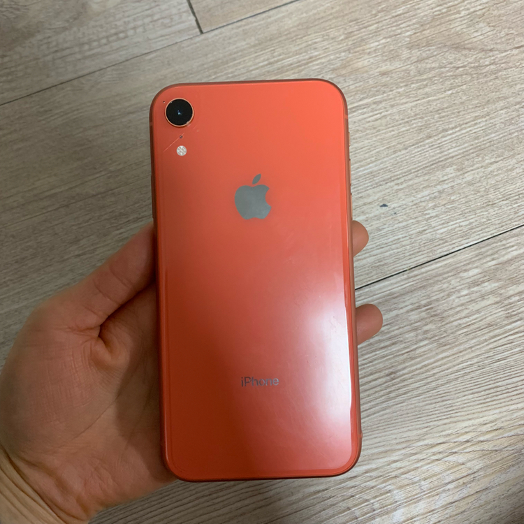 아이폰 XR 코랄 128기가 이미지