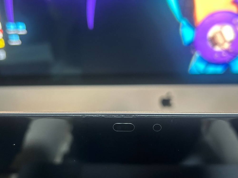 맥북프로 2018 15인치 이미지