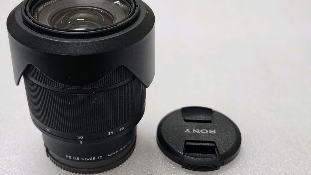 소니 미러리스용 렌즈 판매 이미지