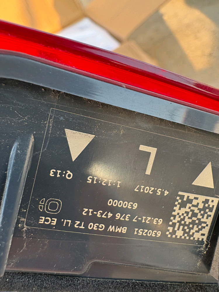 bmw 520d g30 순정 테일램프 세트 이미지