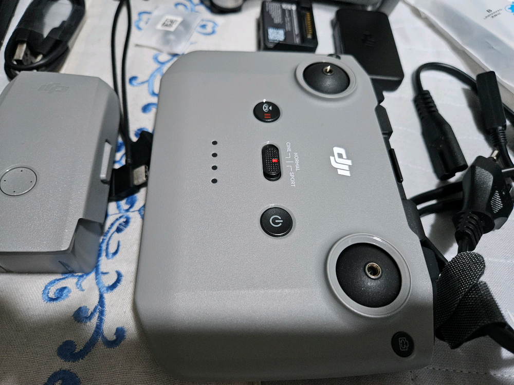 DJI MAVIC AIR 2 MORE COMBO 이미지