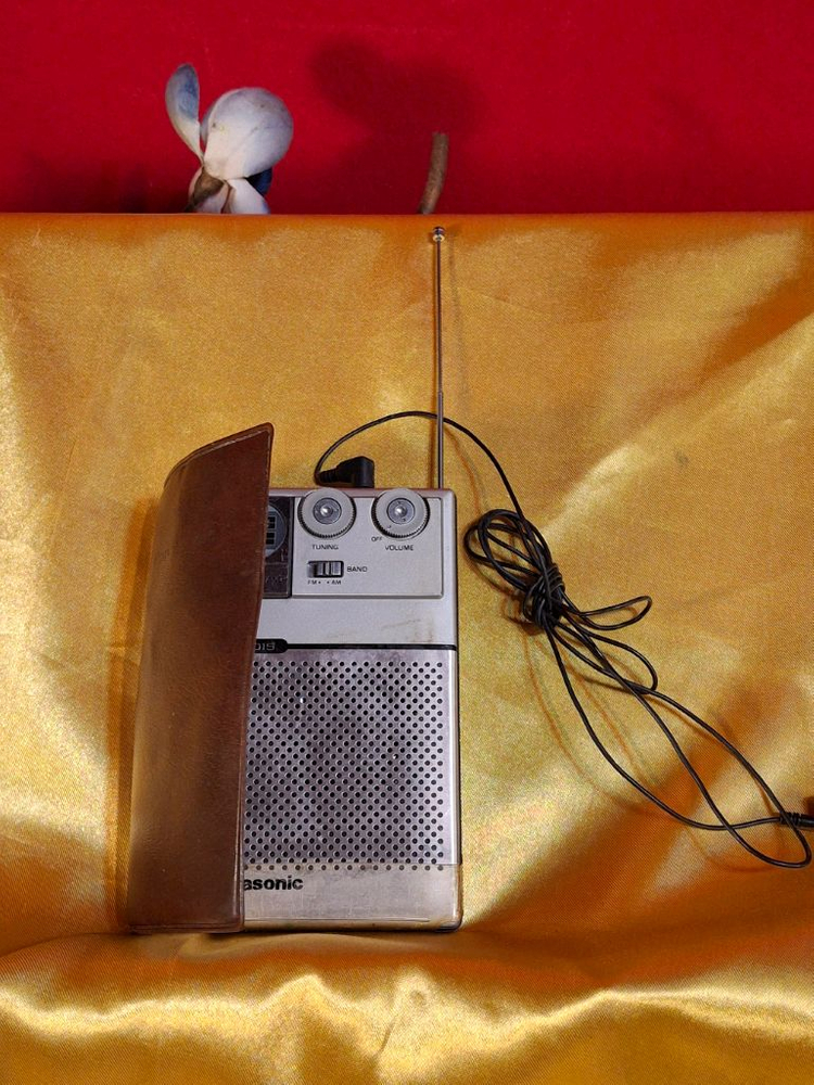 구형 파낙소니 라디오 이미지