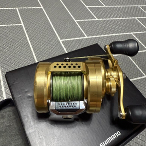 윤성 보증 18 시마노 캘커타 콘퀘스트 금콩 판매합니다 이미지