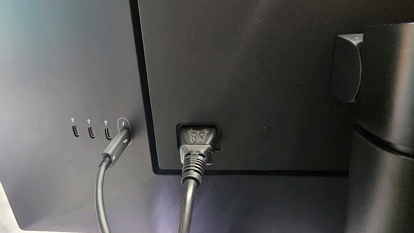 LG 울트라파인 27인치 5K 27MD5KL 이미지