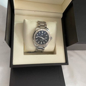 태그호이어 아쿠아레이서 300 쿼츠 이미지