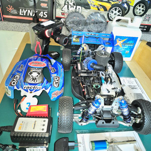 *각종교신가능*1/8니트로엔진RC카VRX-2PRO(FULL옵션*새제품)풀패키지4WD알씨카박스셋~바람에언덕에서 이미지