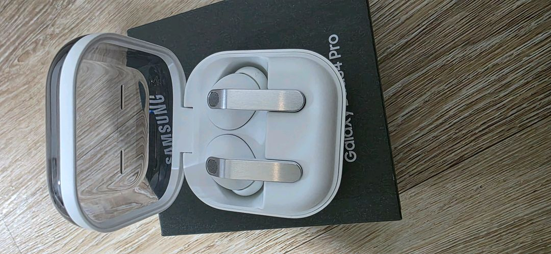 버즈4프로제품 이미지