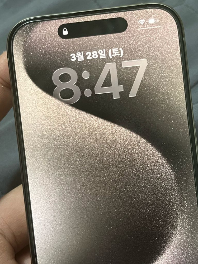 아이폰15프로 갤럭시와 교환합니다. 이미지