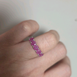 루비 은반지 이미지