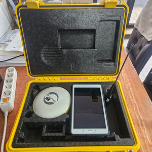 GPS 측량기 세트 e-survey e300 pro 이미지