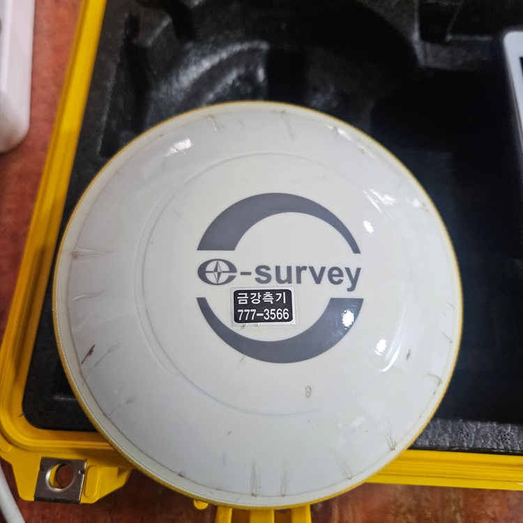 GPS 측량기 세트 e-survey e300 pro 이미지