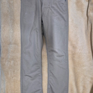 파타고니아(Patagonia)의 남성용 퍼포먼스 트일 진(Performance Twill Jeans) 2832 판매 이미지