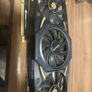 RTX2080Ti 그래픽카드 이미지