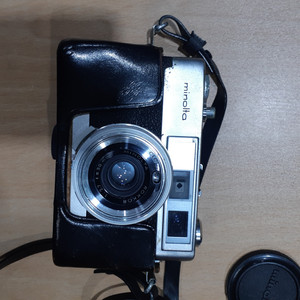 빈티지 미놀타 AL-F 필름카메라 이미지