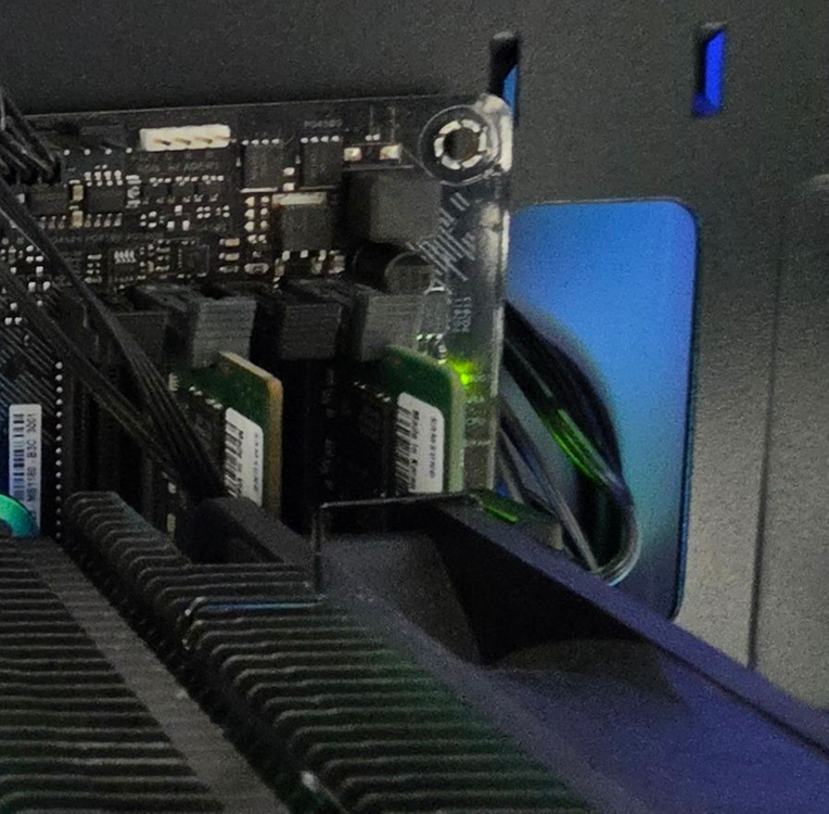 삼성전자 ddr4 32gb 1개 3200mhz 팝니다 이미지