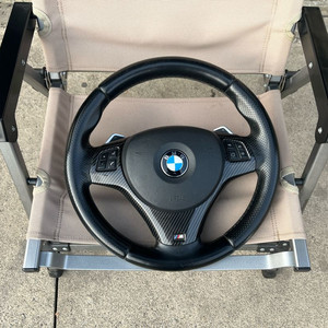 BMW E90 M팩 핸들 판매합니다. 이미지