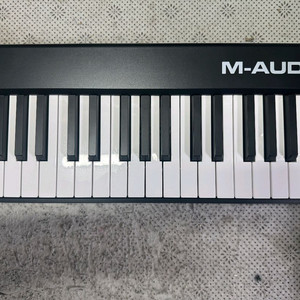 엠오디오 키스테이션88 MK3 MAUDIO 키스테이션 88 mk3 마스터키보드 이미지