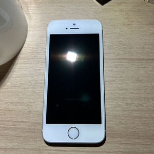 아이폰SE 1세대 이미지